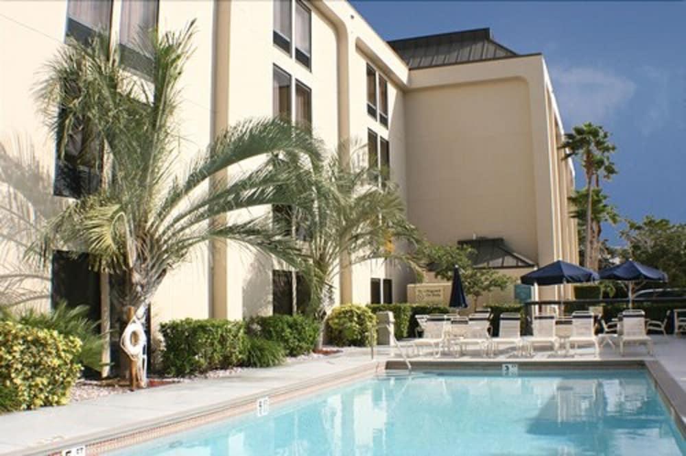 Hampton Inn Naples-Central Dış mekan fotoğraf