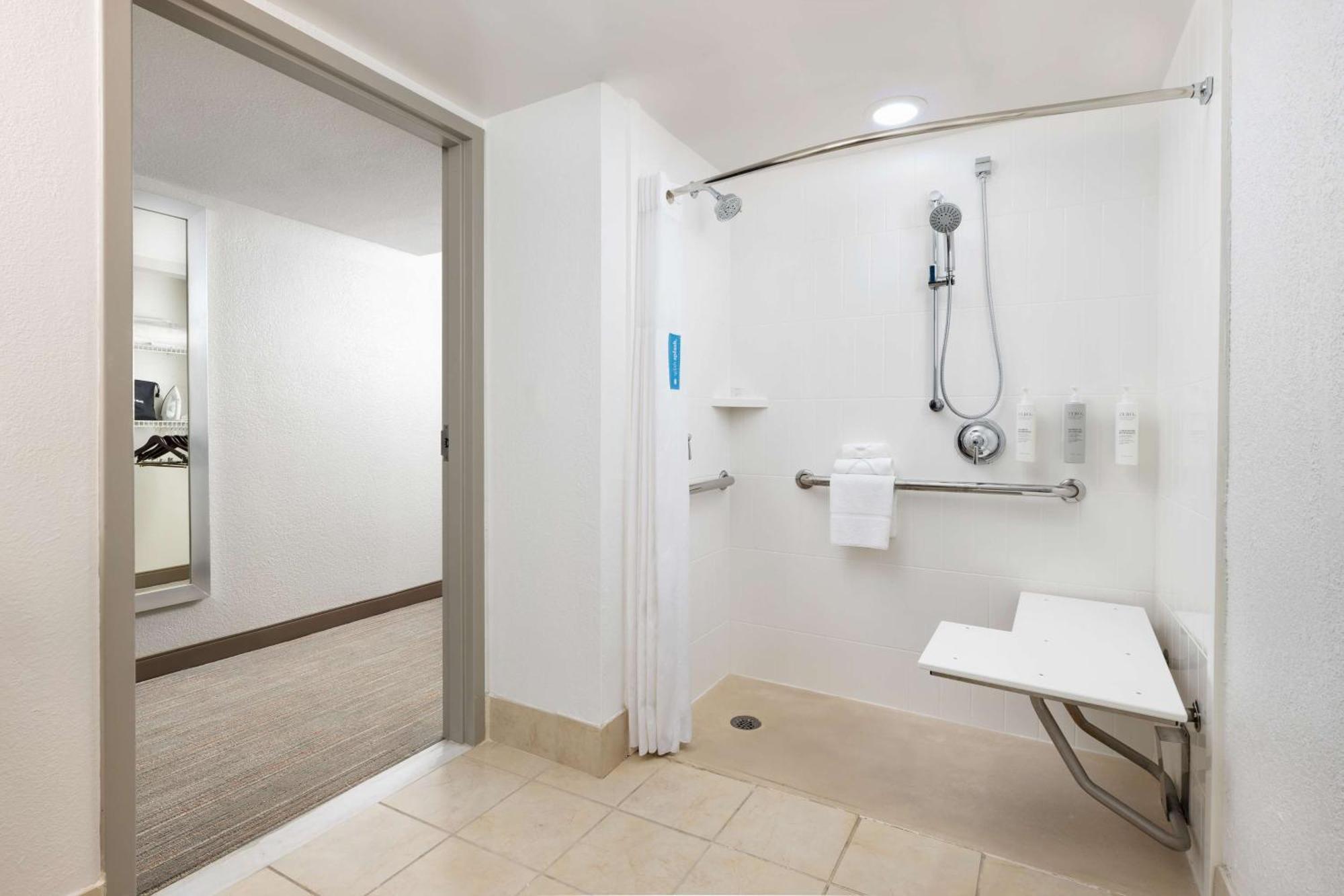 Hampton Inn Naples-Central Dış mekan fotoğraf